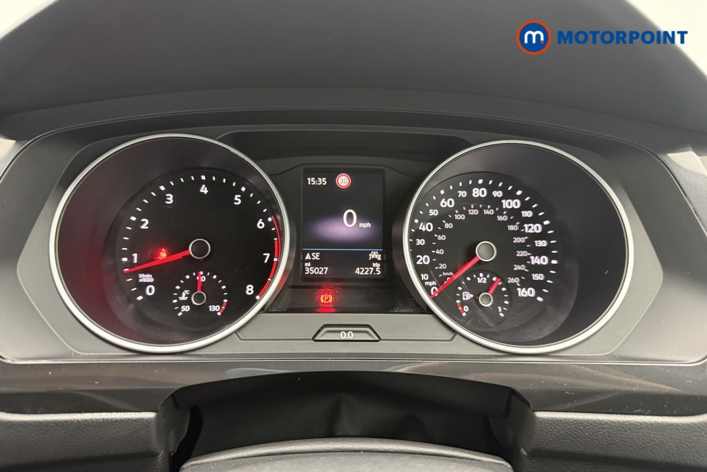 Volkswagen Tiguan Active Manual Petrol SUV - Stock Number (1564936) - 4th supplementary image