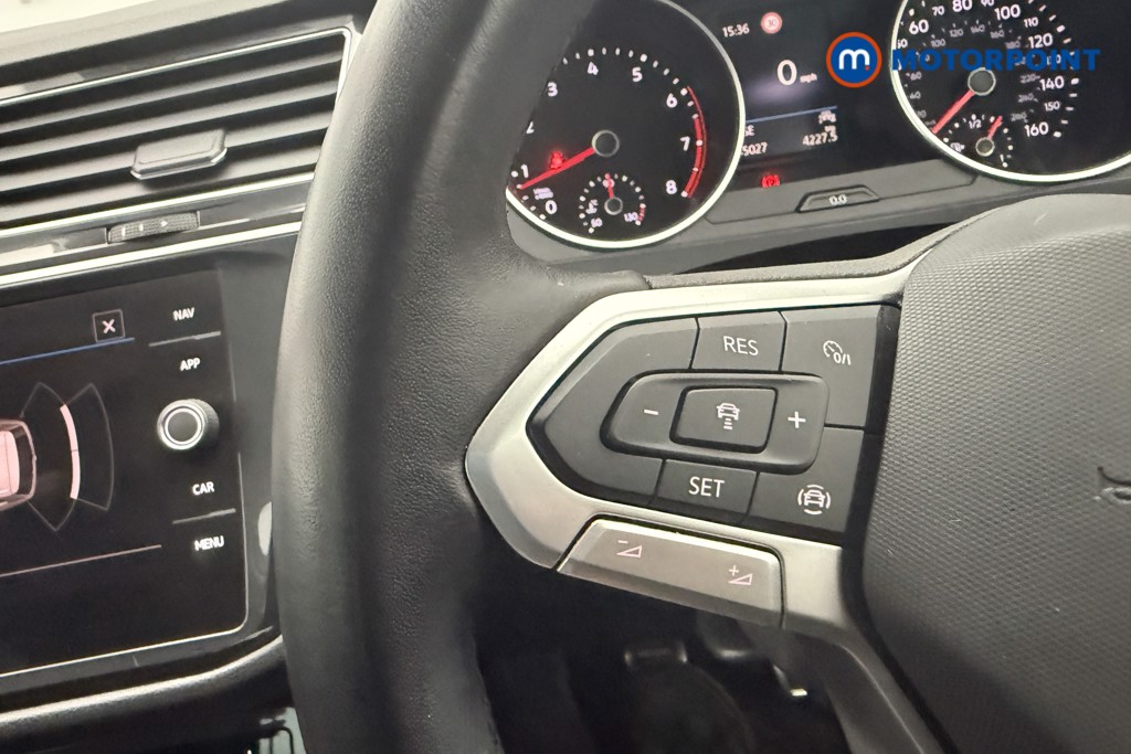Volkswagen Tiguan Active Manual Petrol SUV - Stock Number (1564936) - 11th supplementary image