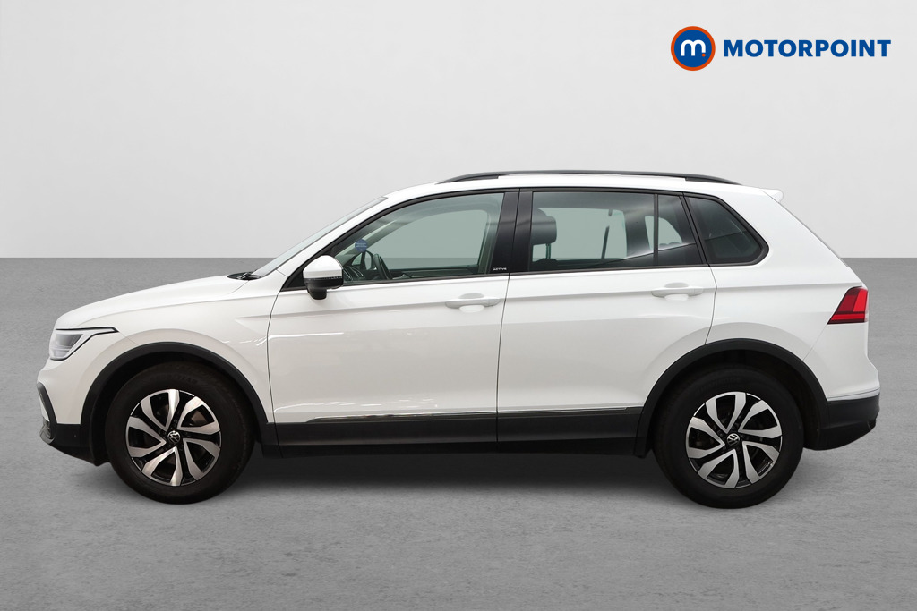Volkswagen Tiguan Active Manual Petrol SUV - Stock Number (1564936) - Passenger side