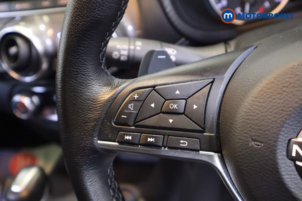 Nissan Juke N-Connecta Automatic Petrol SUV - Stock Number (1564957) - 12th supplementary image