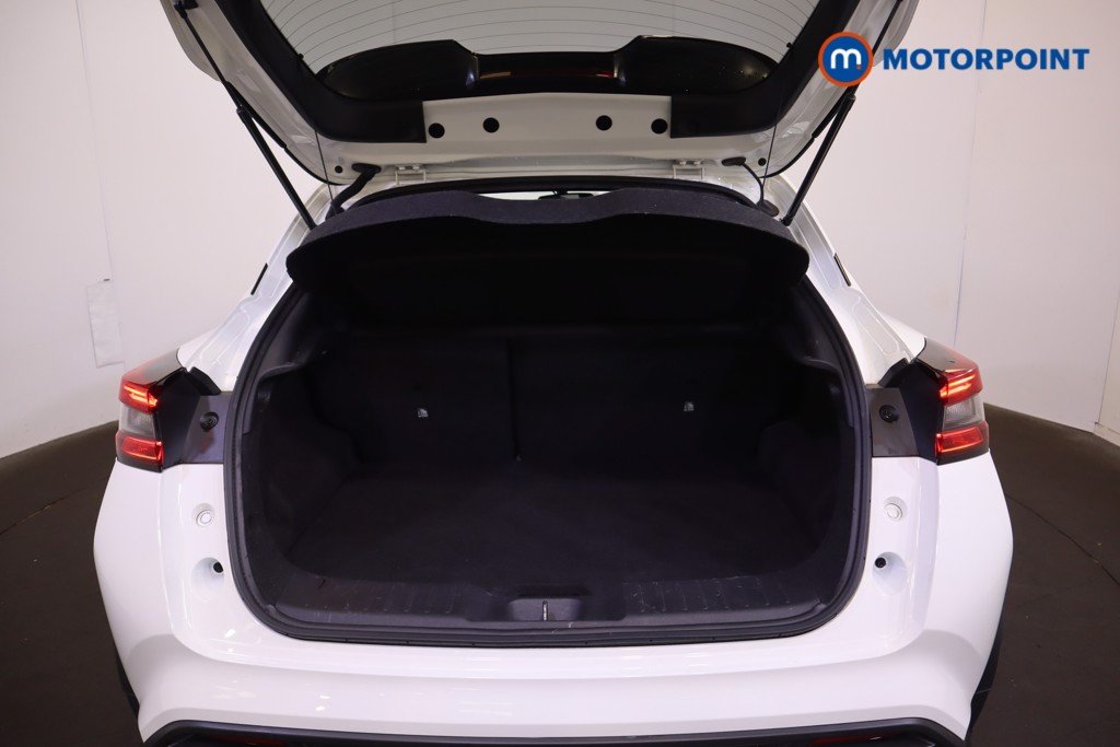 Nissan Juke N-Connecta Automatic Petrol SUV - Stock Number (1564957) - 15th supplementary image