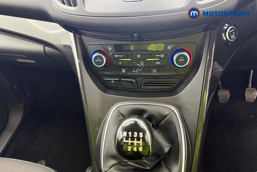 Ford Kuga Titanium Manual Petrol SUV - Stock Number (1565039) - 1st supplementary image