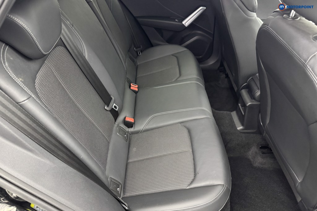 Audi Q2 S Line Manual Petrol SUV - Stock Number (1565161) - 4th supplementary image
