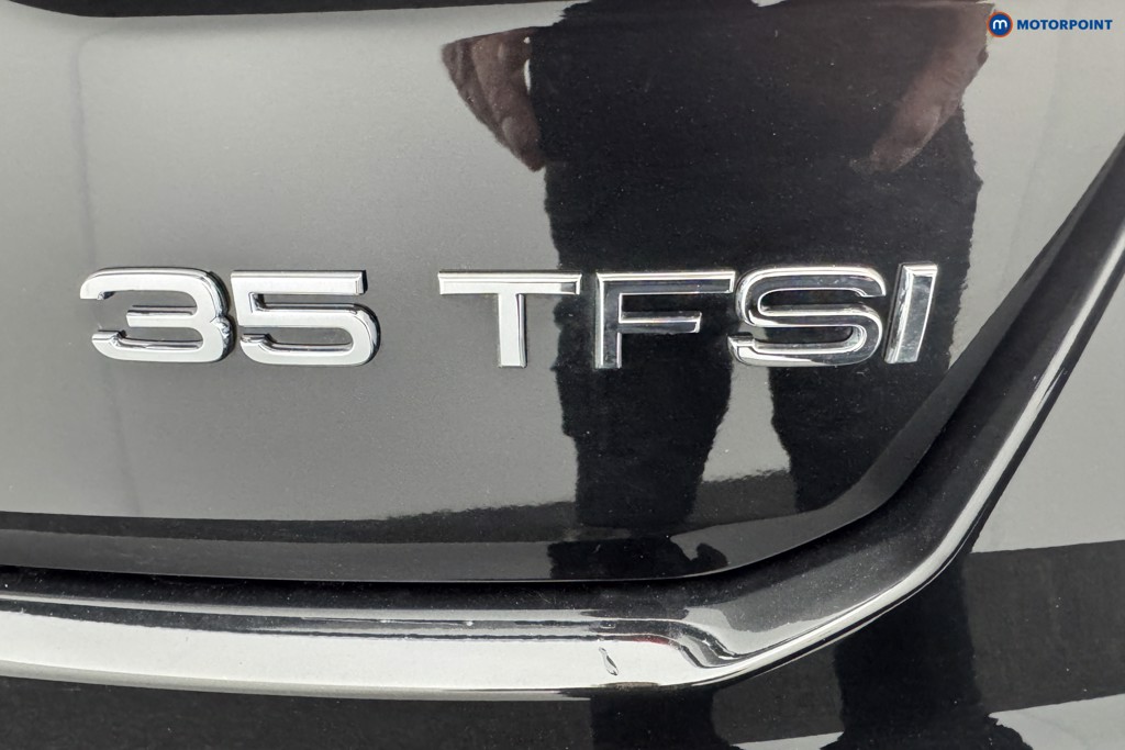 Audi Q2 S Line Manual Petrol SUV - Stock Number (1565161) - 33rd supplementary image
