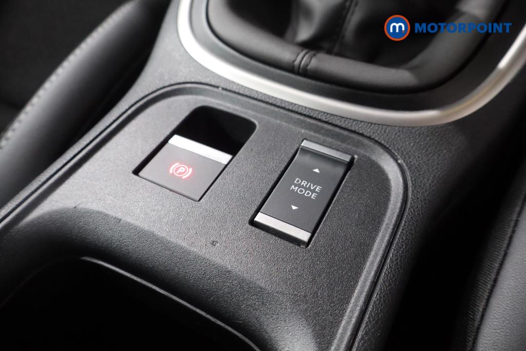Jeep Avenger Altitude Manual Petrol SUV - Stock Number (1565164) - 10th supplementary image