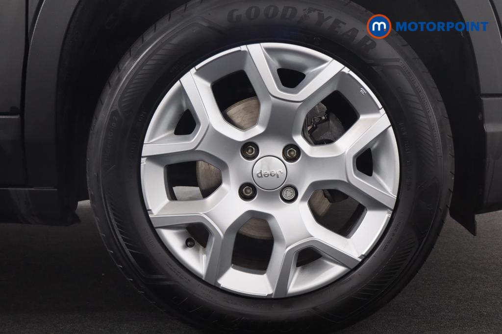 Jeep Avenger Altitude Manual Petrol SUV - Stock Number (1565164) - 34th supplementary image