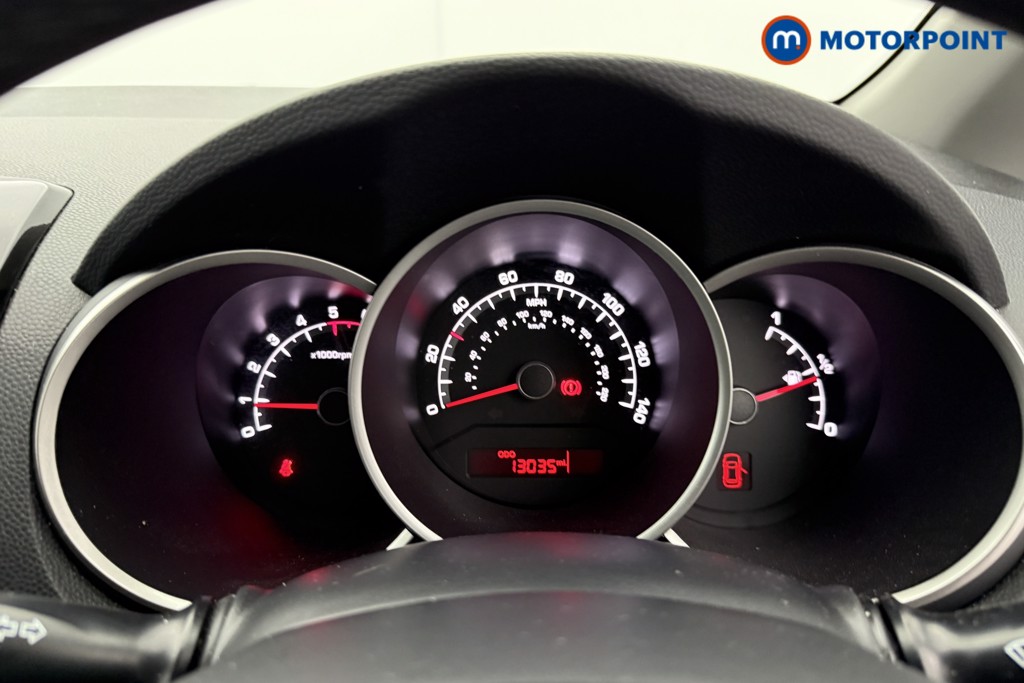 KIA Venga 3 Manual Diesel People Carrier - Stock Number (1565173) - 5th supplementary image