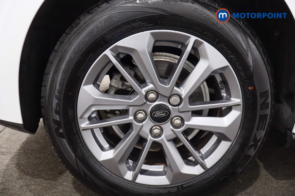 Ford Focus Titanium Manual Petrol Hatchback - Stock Number (1565203) - 9th supplementary image