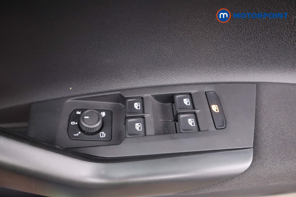 Volkswagen Polo Life Manual Petrol Hatchback - Stock Number (1565361) - 19th supplementary image
