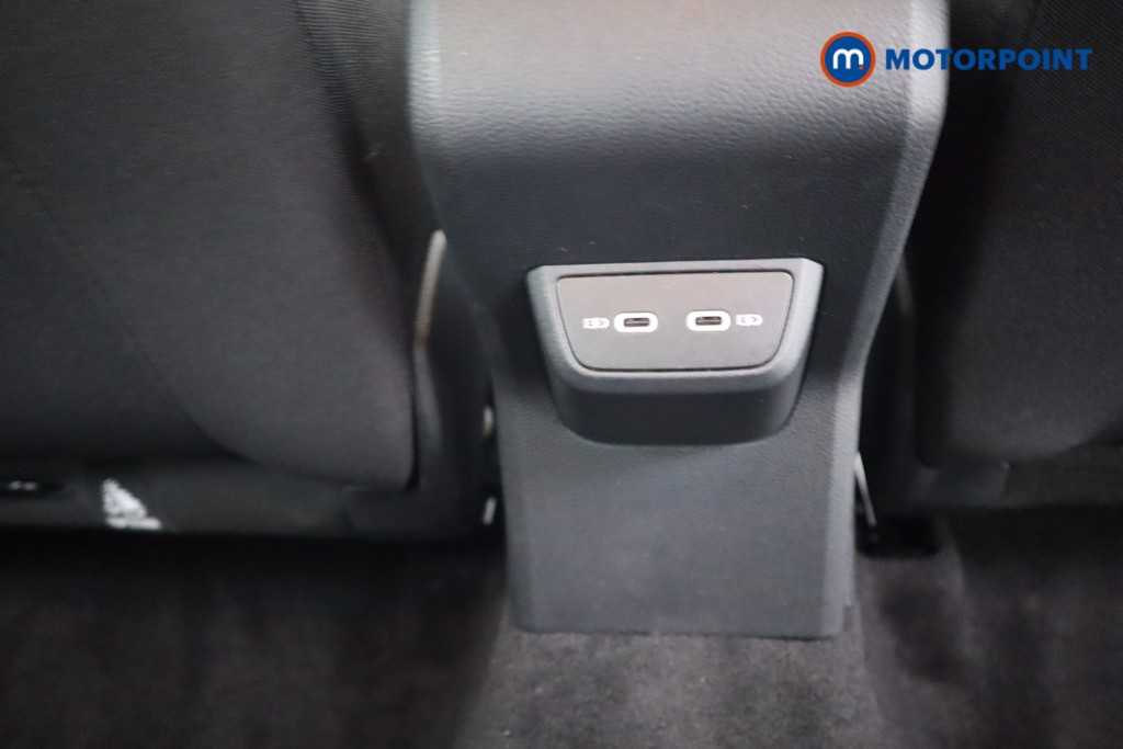 Volkswagen Polo Life Manual Petrol Hatchback - Stock Number (1565363) - 9th supplementary image