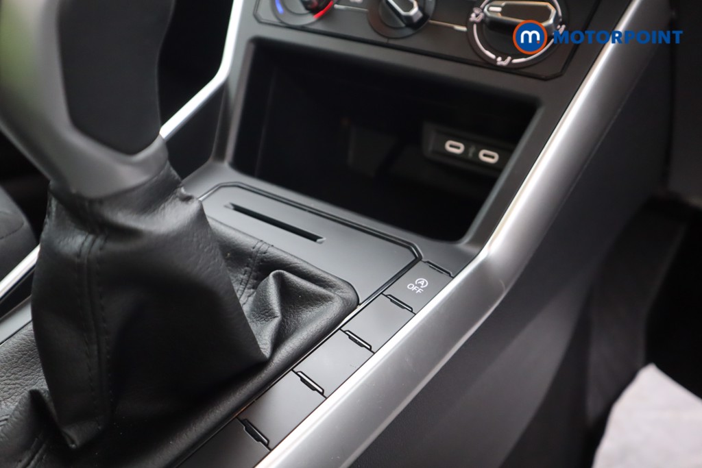 Volkswagen Polo Life Manual Petrol Hatchback - Stock Number (1565363) - 15th supplementary image