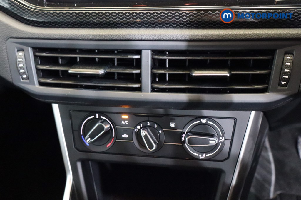 Volkswagen Polo Life Manual Petrol Hatchback - Stock Number (1565373) - 10th supplementary image