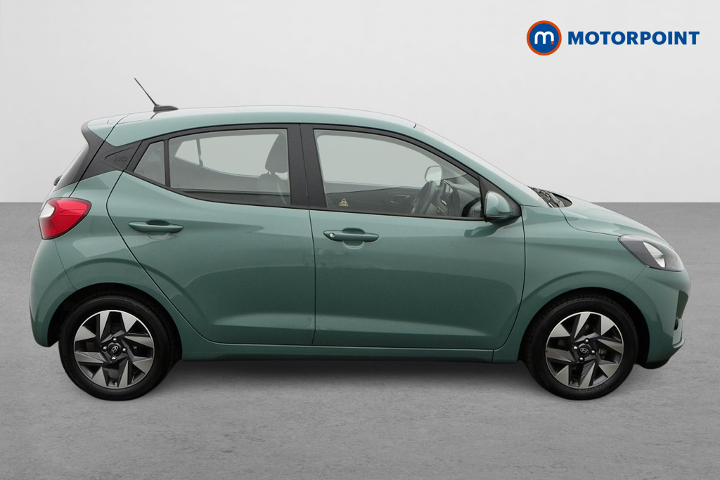 Hyundai I10 Advance Automatic Petrol Hatchback - Stock Number (1565441) - Drivers side