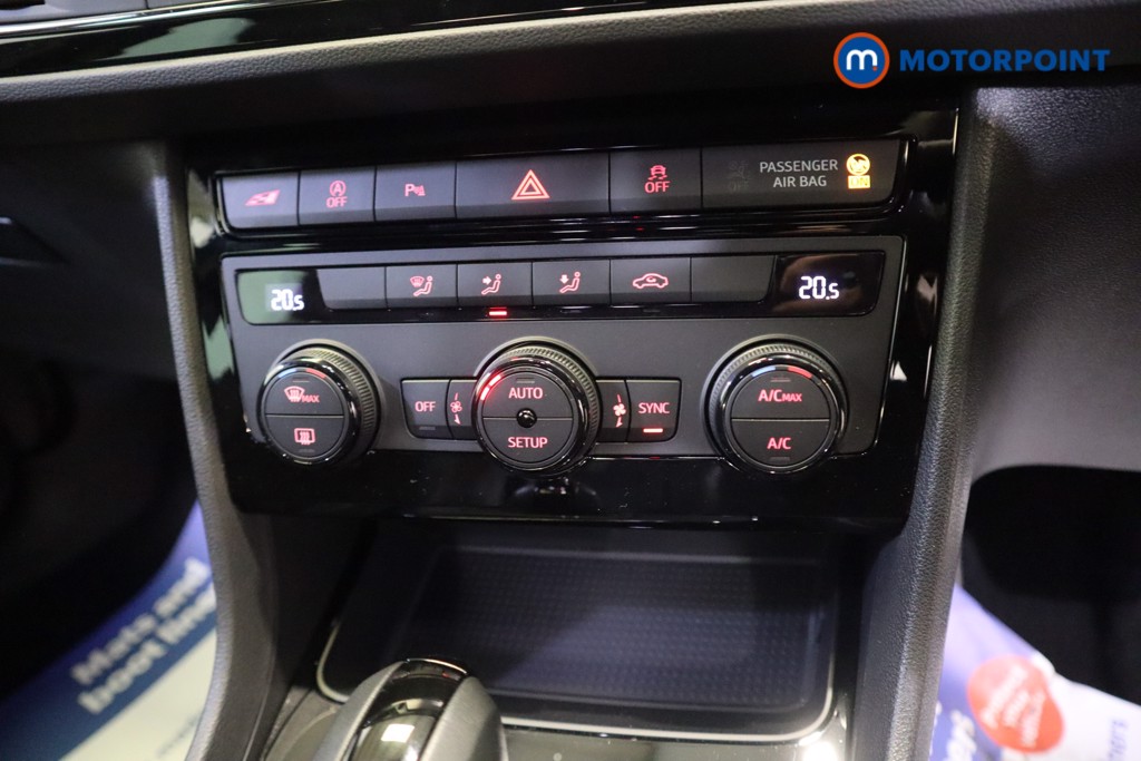 Seat Leon Cupra Automatic Petrol Hatchback - Stock Number (1565598) - 5th supplementary image