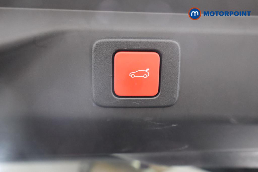 Peugeot 3008 GT Automatic Petrol-Electric Hybrid SUV - Stock Number (1565817) - 30th supplementary image