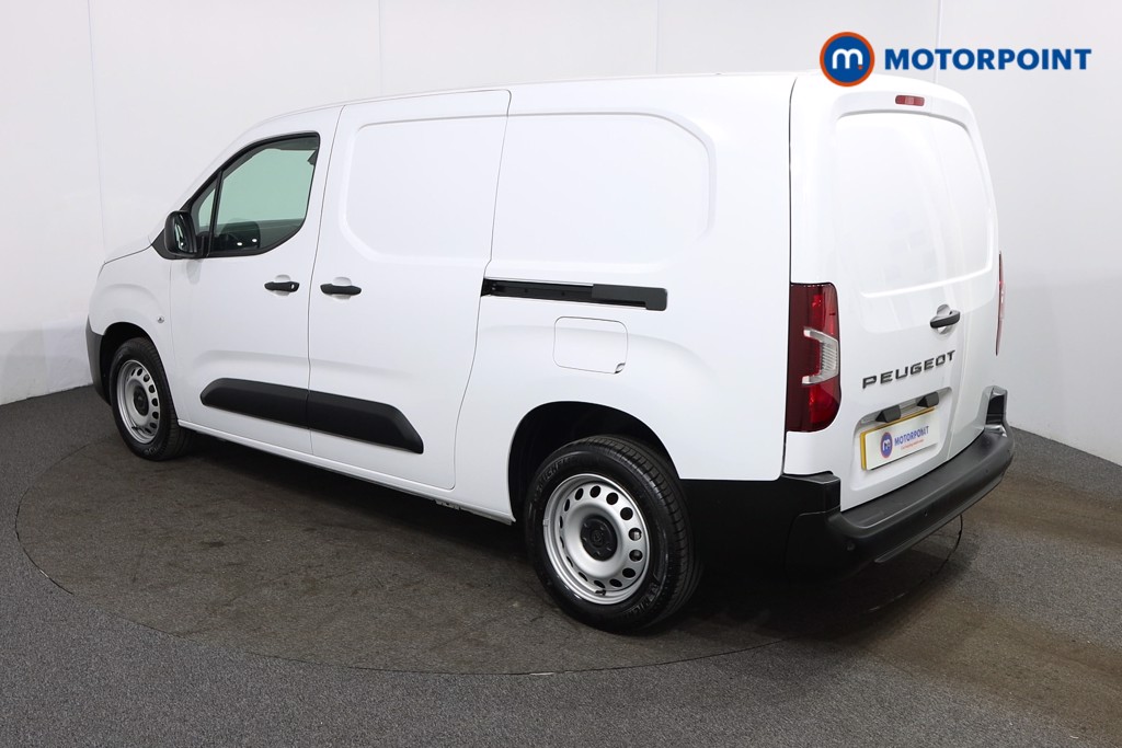 Peugeot Partner Professional Manual Diesel Panel Van - Stock Number (1565839) - Passenger side rear corner