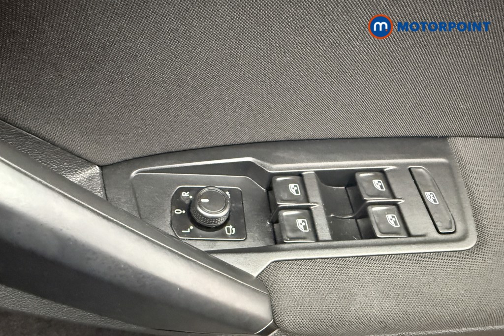Volkswagen Tiguan Match Manual Petrol SUV - Stock Number (1565860) - 14th supplementary image