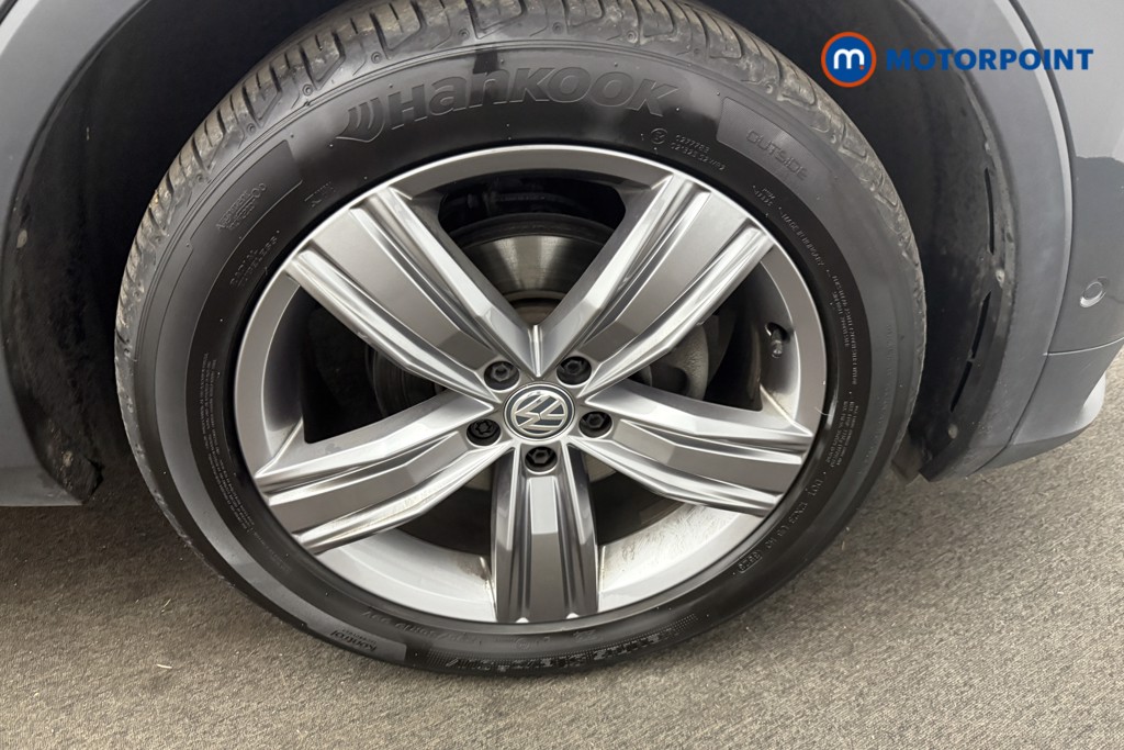 Volkswagen Tiguan Match Manual Petrol SUV - Stock Number (1565860) - 18th supplementary image