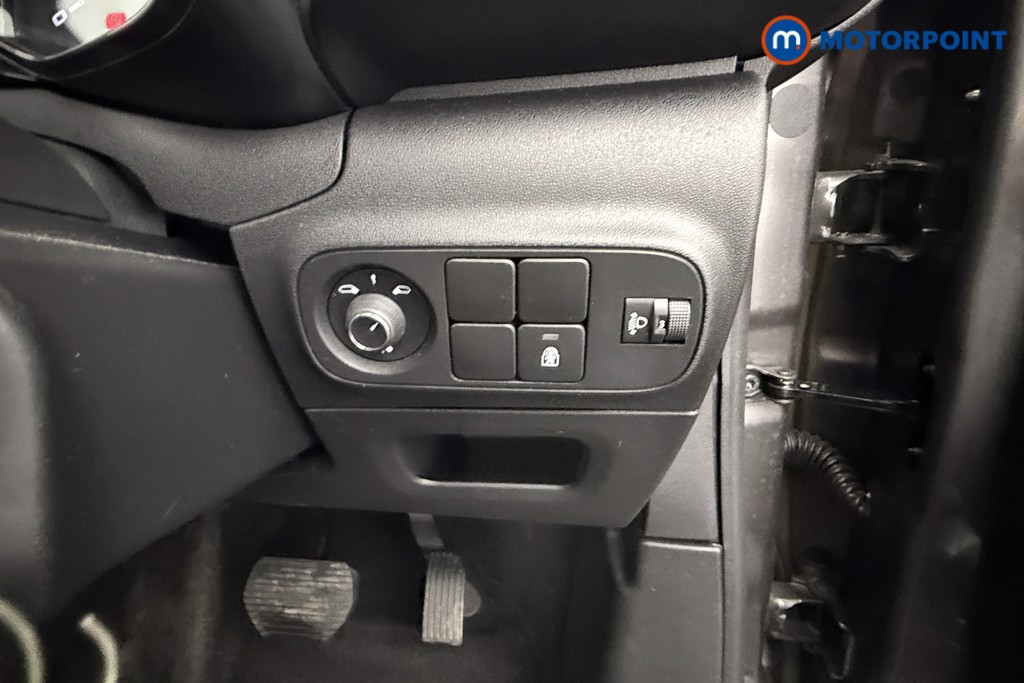 Citroen C3 Plus Automatic Petrol Hatchback - Stock Number (1565931) - 14th supplementary image