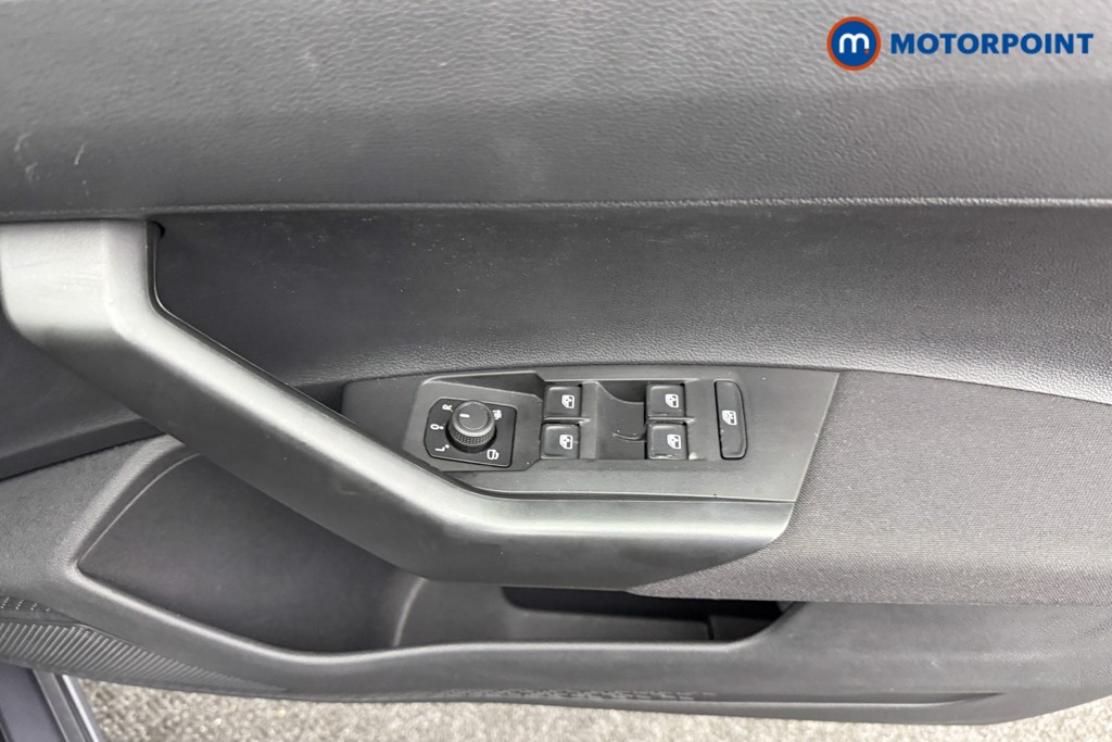 Volkswagen Polo Match Manual Petrol Hatchback - Stock Number (1565964) - 17th supplementary image