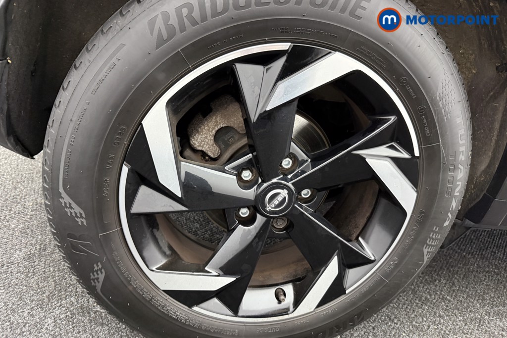 Nissan Juke N-Connecta Manual Petrol SUV - Stock Number (1566089) - 31st supplementary image