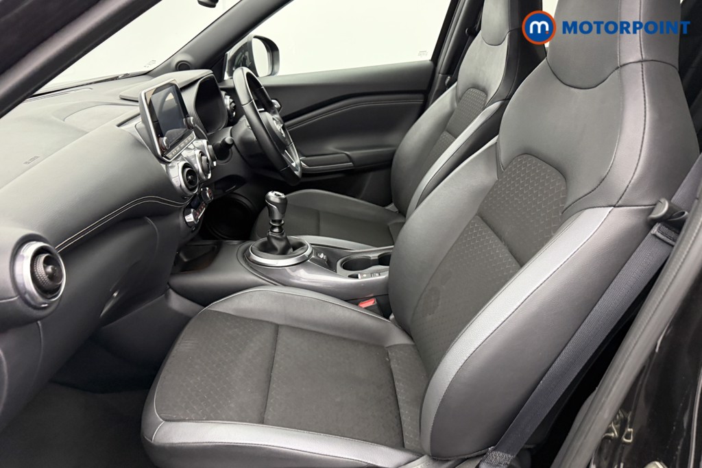 Nissan Juke N-Connecta Manual Petrol SUV - Stock Number (1566136) - 20th supplementary image