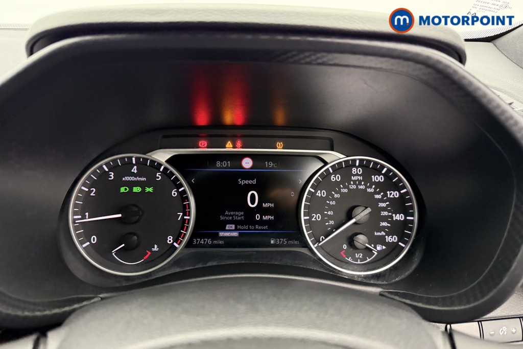 Nissan Juke N-Connecta Manual Petrol SUV - Stock Number (1566139) - 5th supplementary image