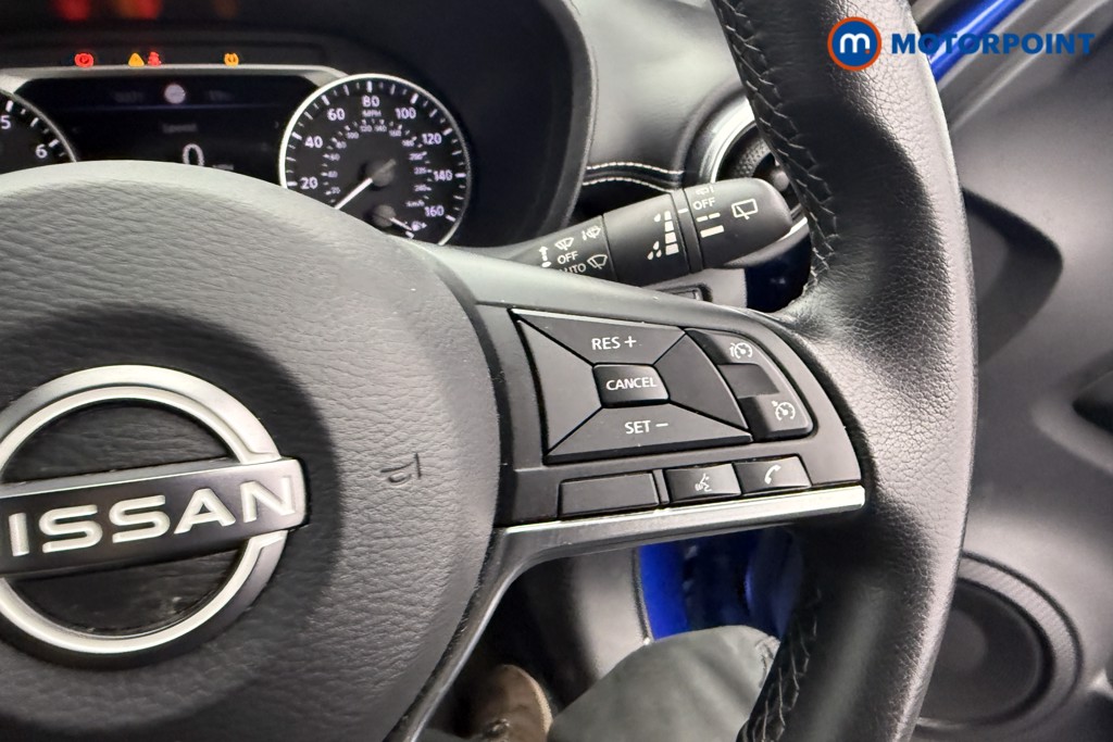 Nissan Juke N-Connecta Manual Petrol SUV - Stock Number (1566139) - 14th supplementary image