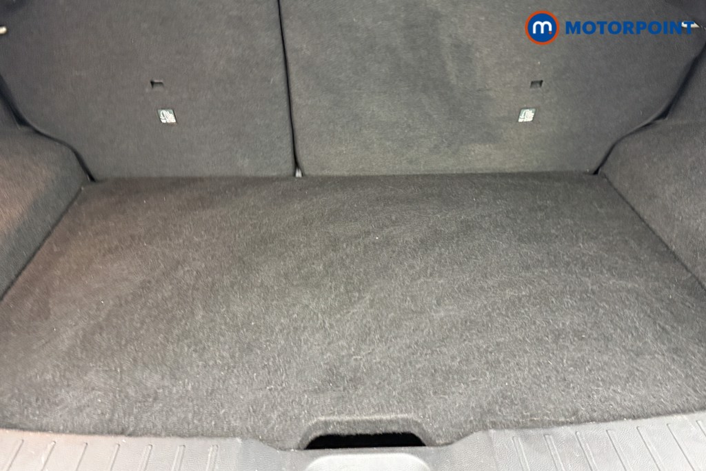 Nissan Juke N-Connecta Manual Petrol SUV - Stock Number (1566139) - 20th supplementary image