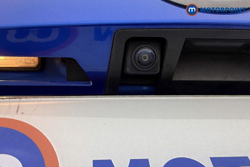 Nissan Juke N-Connecta Manual Petrol SUV - Stock Number (1566139) - 21st supplementary image