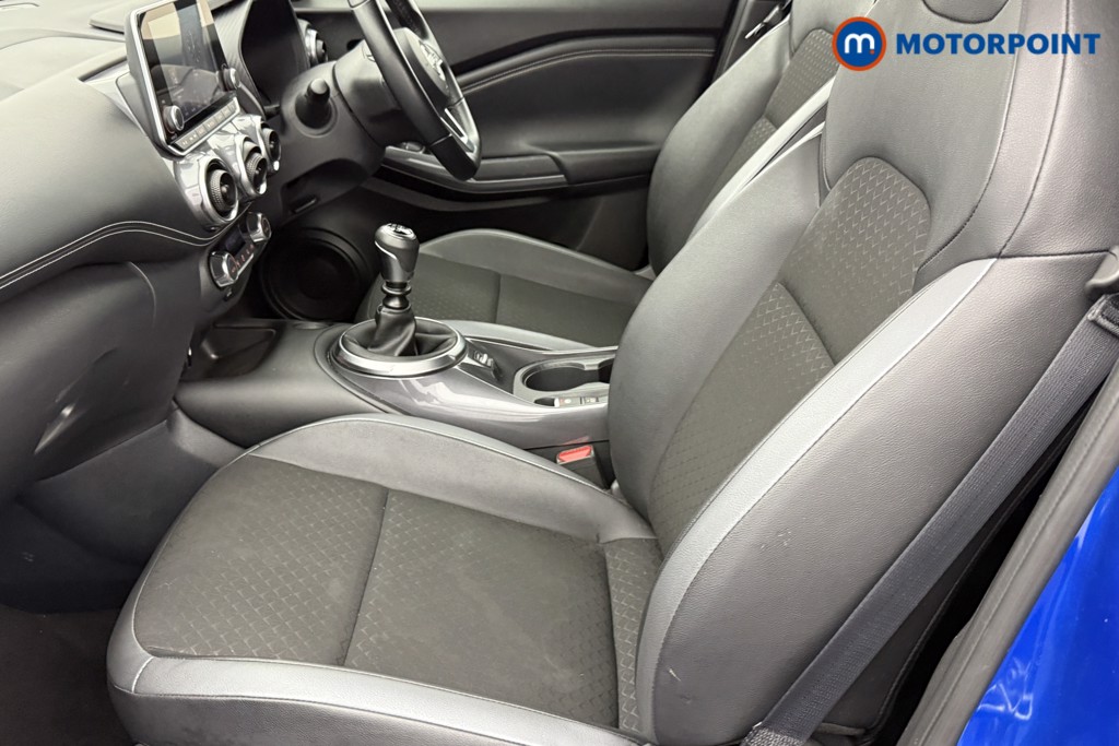 Nissan Juke N-Connecta Manual Petrol SUV - Stock Number (1566139) - 22nd supplementary image