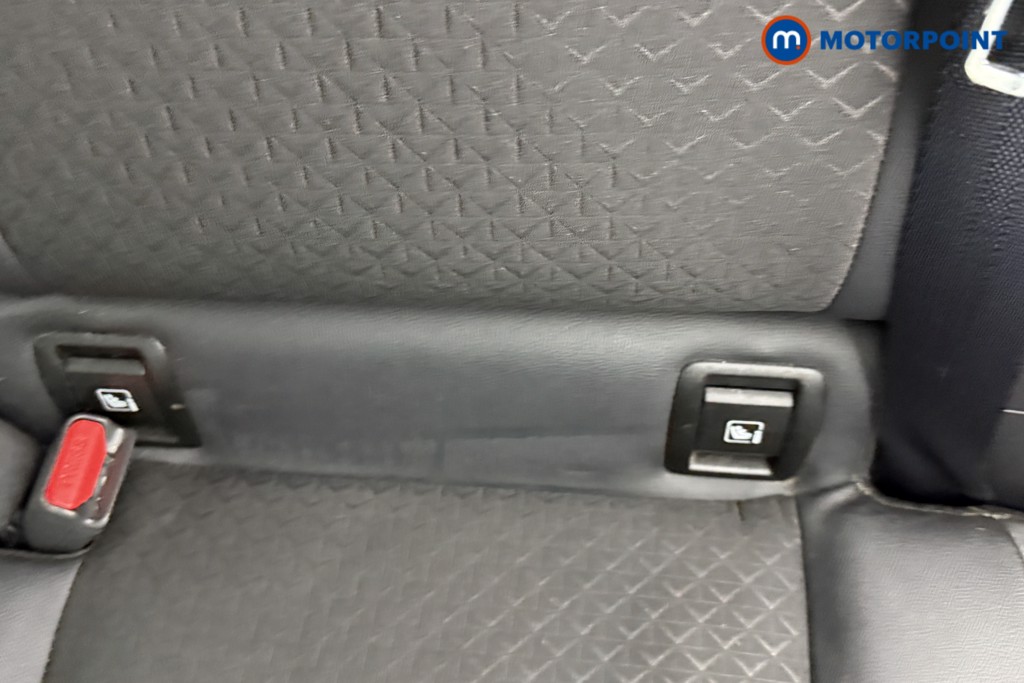 Nissan Juke N-Connecta Manual Petrol SUV - Stock Number (1566139) - 24th supplementary image