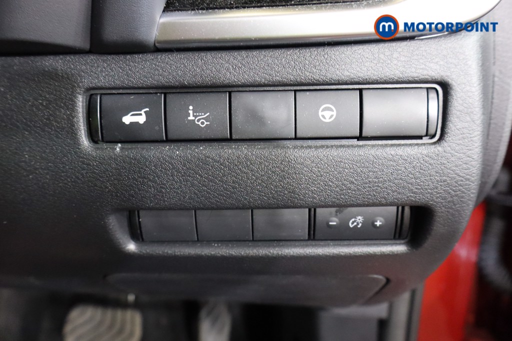 Nissan Qashqai Tekna Automatic Petrol-Electric Hybrid SUV - Stock Number (1566246) - 16th supplementary image