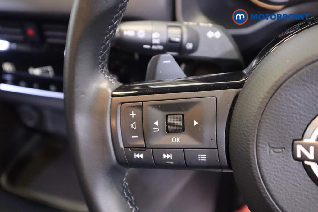 Nissan Qashqai Acenta Premium Automatic Petrol SUV - Stock Number (1566253) - 12th supplementary image