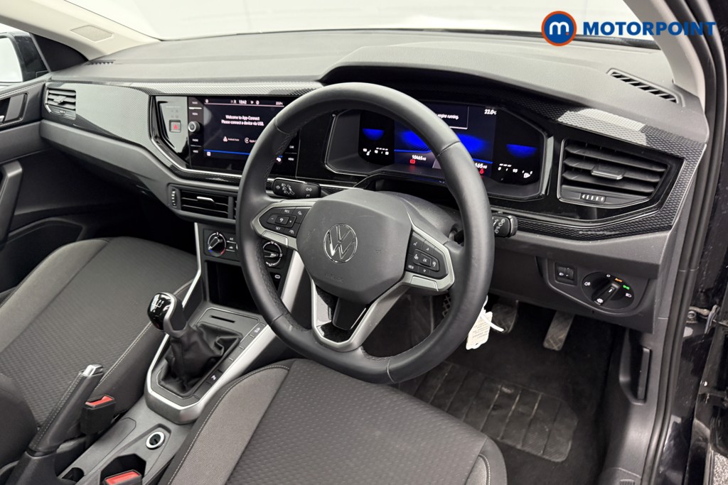 Volkswagen Polo Life Manual Petrol Hatchback - Stock Number (1566341) - 4th supplementary image