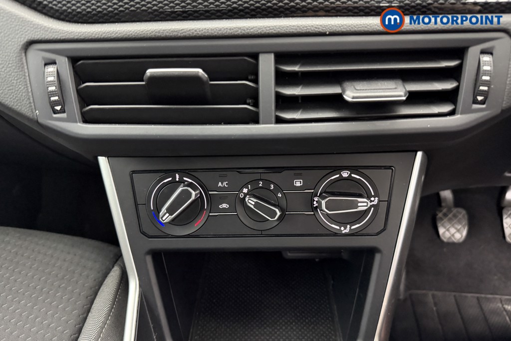 Volkswagen Polo Life Manual Petrol Hatchback - Stock Number (1566341) - 12th supplementary image
