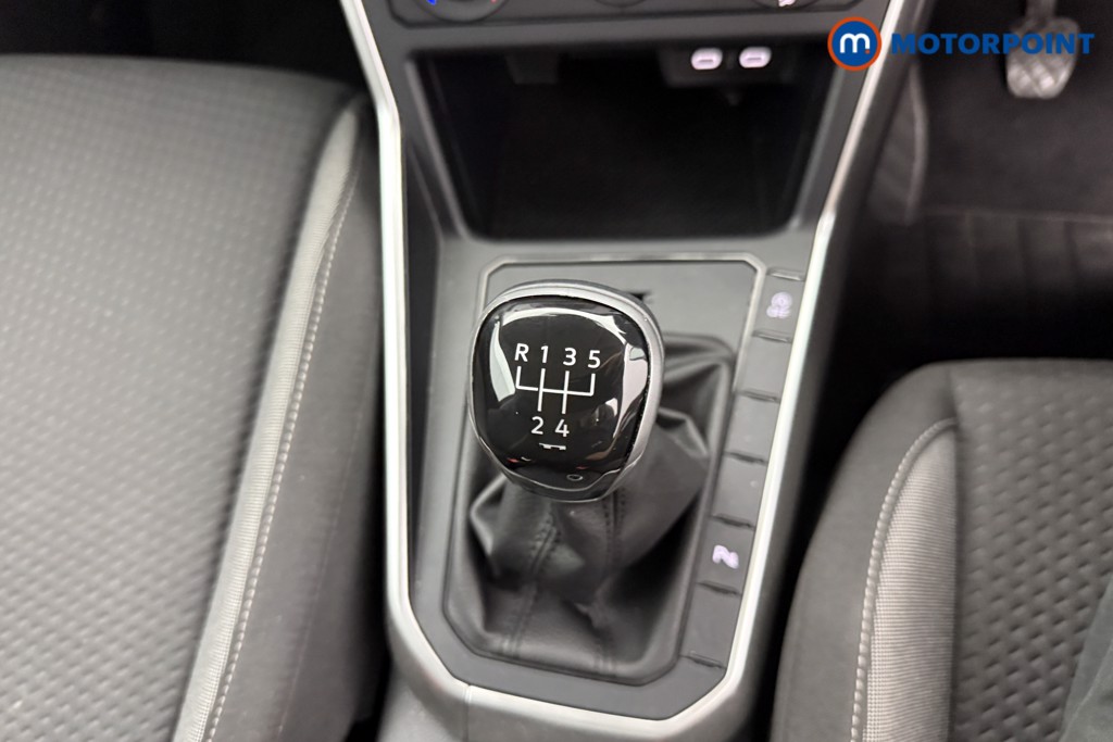 Volkswagen Polo Life Manual Petrol Hatchback - Stock Number (1566341) - 13th supplementary image