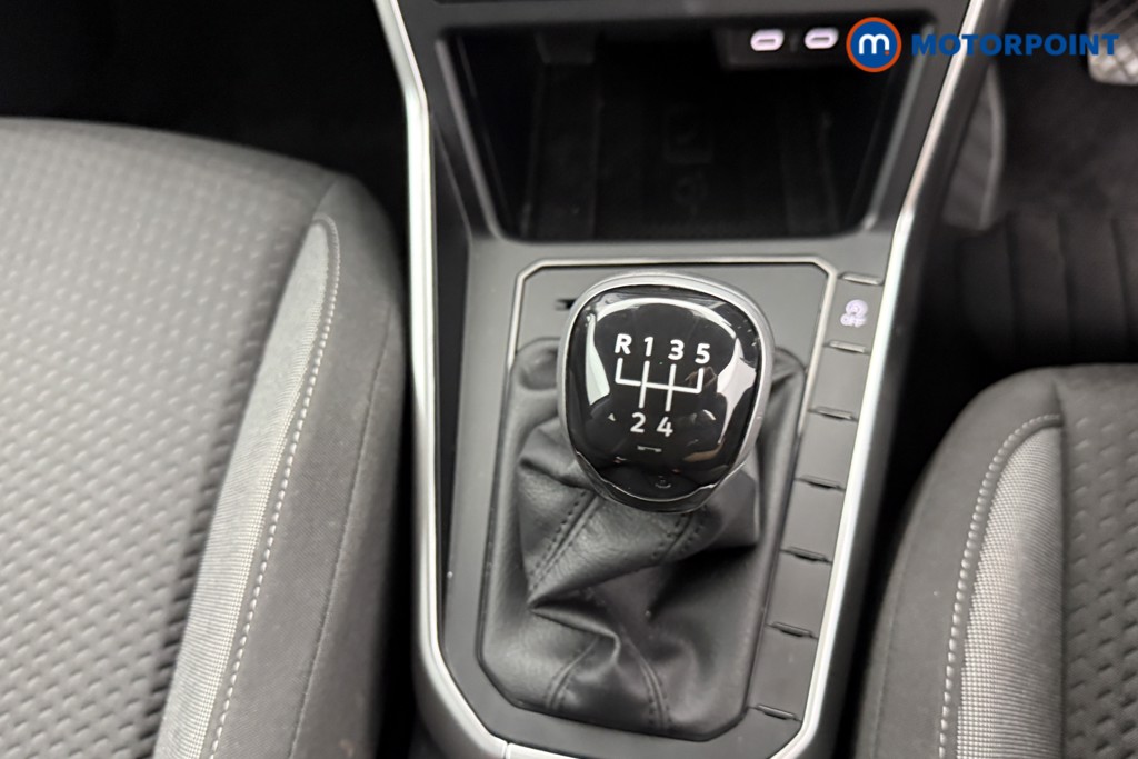 Volkswagen Polo Match Manual Petrol Hatchback - Stock Number (1566844) - 13th supplementary image