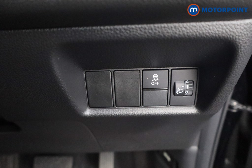 Honda Jazz Crosstar Advance Automatic Petrol-Electric Hybrid Hatchback - Stock Number (1566885) - 14th supplementary image