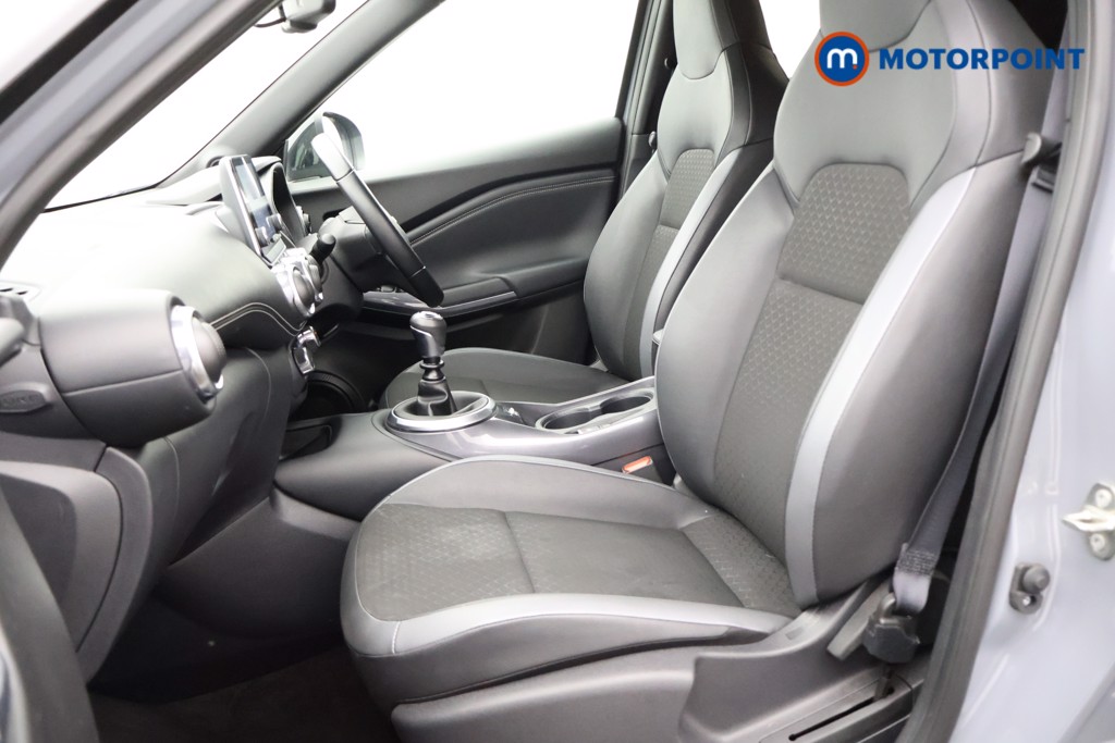 Nissan Juke N-Connecta Manual Petrol SUV - Stock Number (1566913) - 19th supplementary image