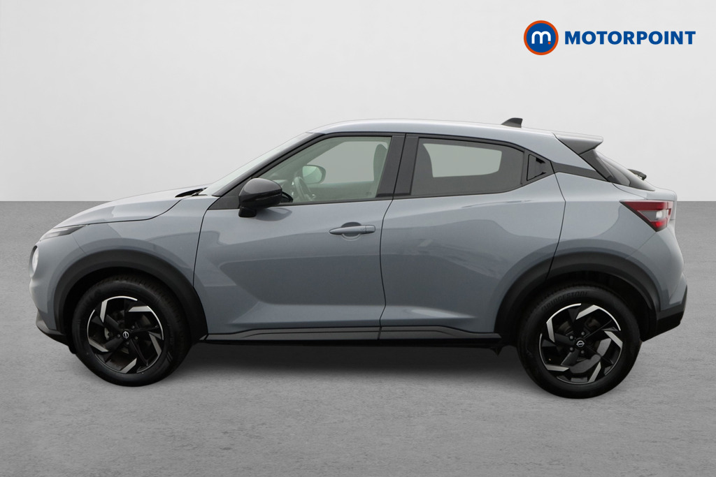 Nissan Juke N-Connecta Manual Petrol SUV - Stock Number (1566913) - Passenger side