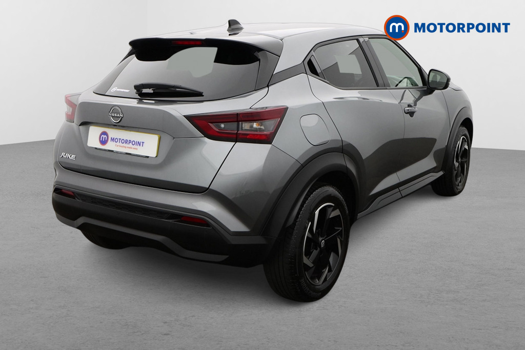 Nissan Juke N-Connecta Manual Petrol SUV - Stock Number (1566916) - Drivers side rear corner
