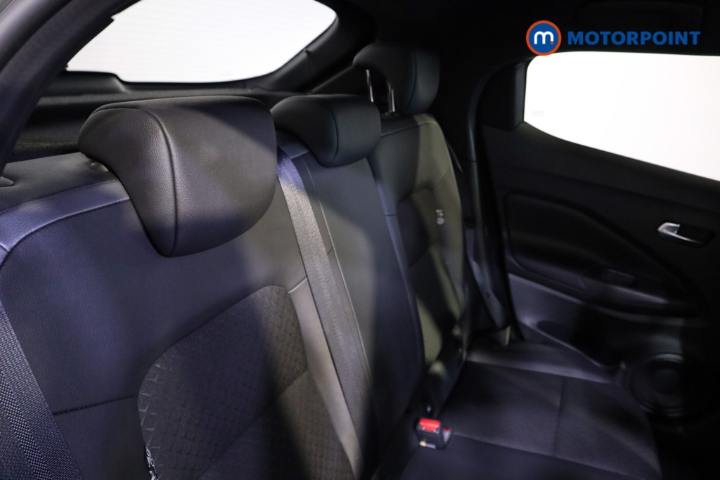 Nissan Juke N-Connecta Manual Petrol SUV - Stock Number (1566958) - 10th supplementary image