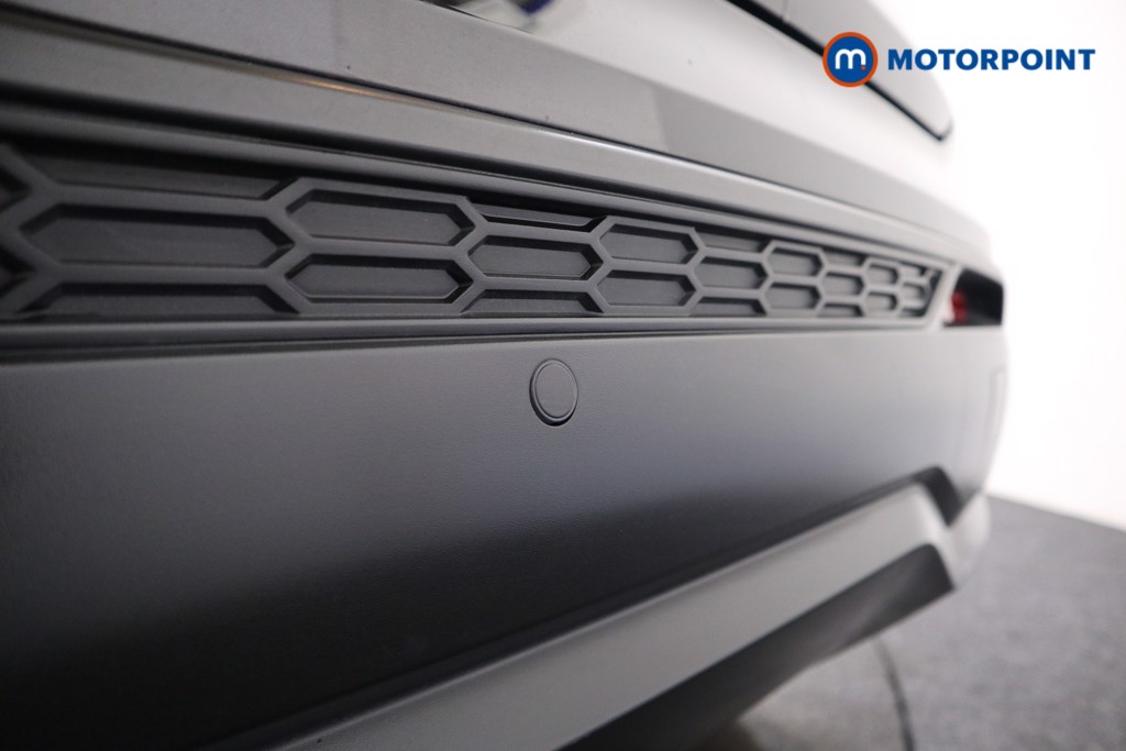 Nissan Juke N-Connecta Manual Petrol SUV - Stock Number (1566958) - 16th supplementary image