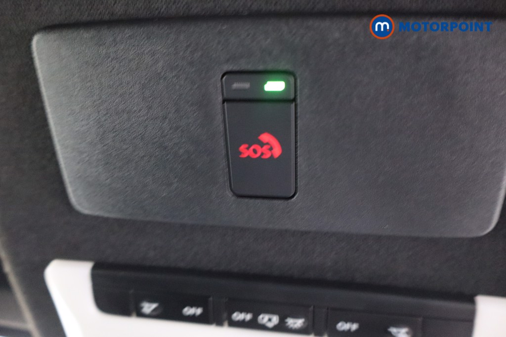 Nissan Juke N-Connecta Manual Petrol SUV - Stock Number (1566966) - 20th supplementary image