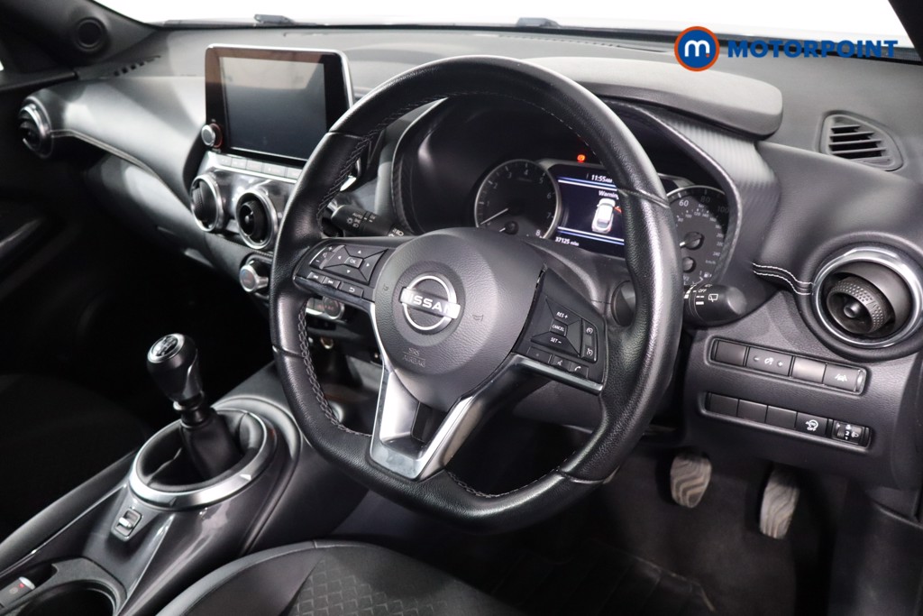 Nissan Juke N-Connecta Manual Petrol SUV - Stock Number (1566966) - 23rd supplementary image
