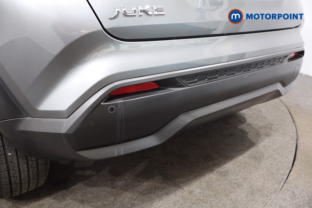 Nissan Juke N-Connecta Manual Petrol SUV - Stock Number (1566966) - 33rd supplementary image
