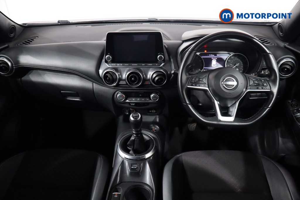 Nissan Juke N-Connecta Manual Petrol SUV - Stock Number (1566966) - 1st supplementary image