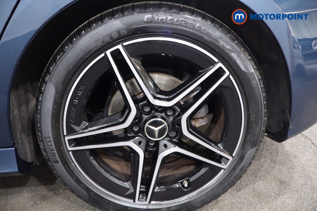 Mercedes-Benz A Class Amg Line Executive Edition Automatic Petrol Hatchback - Stock Number (1567054) - 12th supplementary image