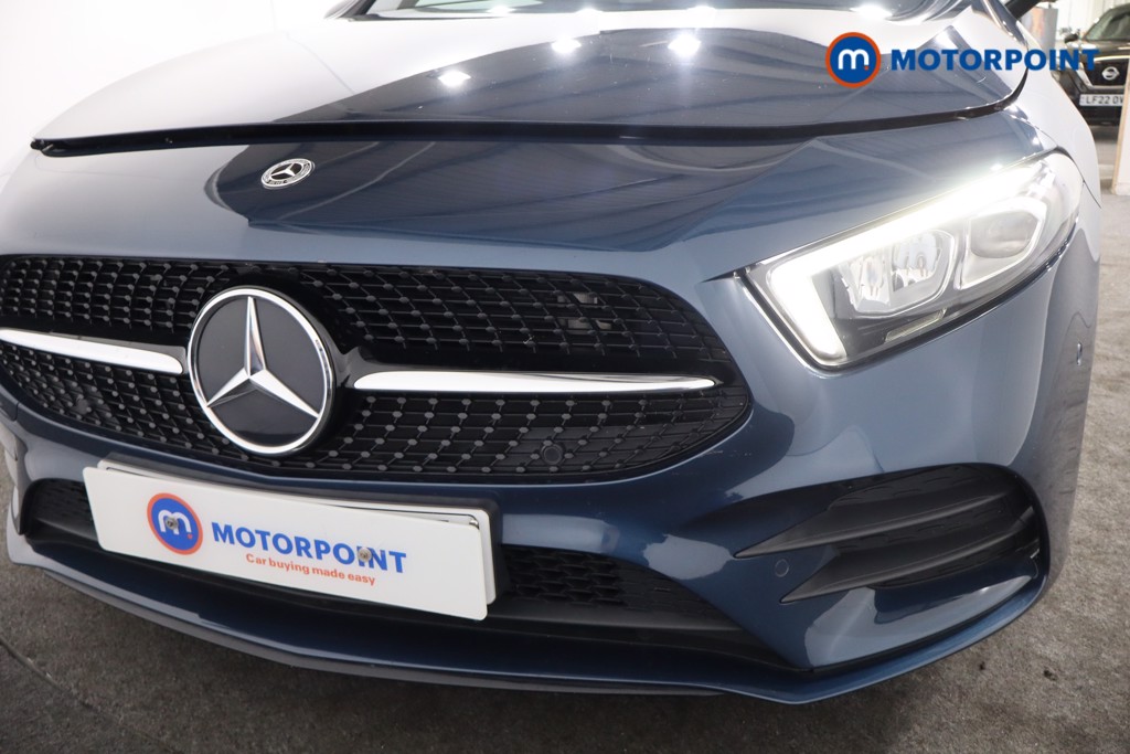 Mercedes-Benz A Class Amg Line Executive Edition Automatic Petrol Hatchback - Stock Number (1567054) - 31st supplementary image